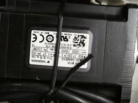 White Label SGMJV-04ADE6S Motor & Drive Component product photo 3