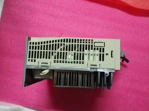 Yokogawa UR1BG3-030A-020102-LZ-N Motor & Drive Component product photo 5
