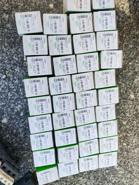 Schneider Electric LADN22C Industrial Automation Component product photo 1