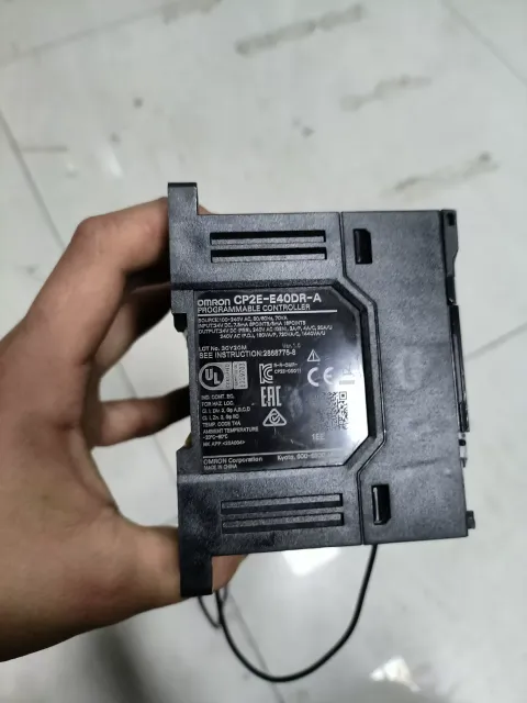 Omron CP2E-E40DR-A PLC Module product photo 6