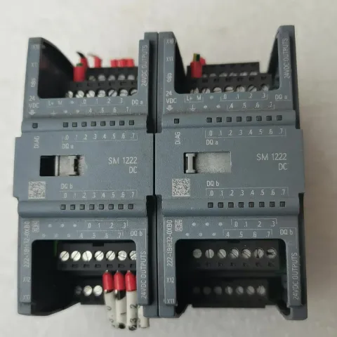 Siemens 6ES7 222-1BH32-0XB0 PLC Module product photo 1