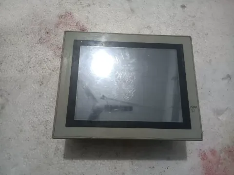 Mitsubishi Electric F940GOT-LWD-C Industrial Automation Component — product photo 9 of 11