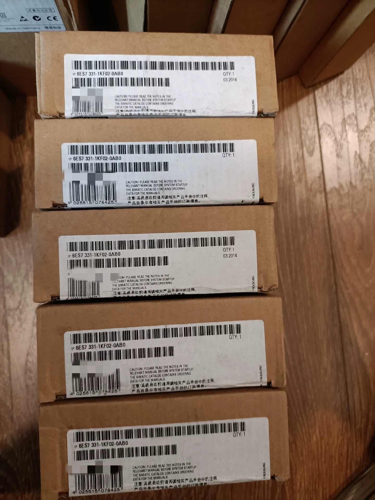 Siemens 6ES7331-1KF02-0AB0 Industrial Automation Component — product photo 1 of 9