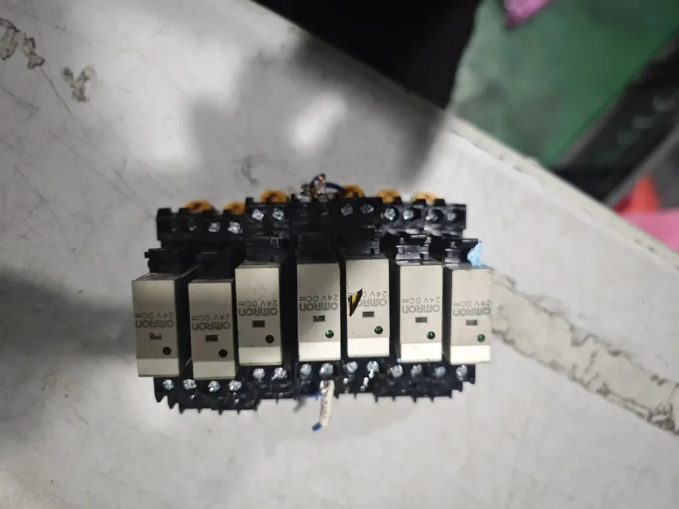 Omron G2R-2-SN(S) 24VDC Power Electronics Module product photo 1