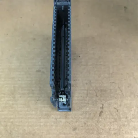 Siemens 6ES7523-1BL00-0AA0 I/O Module — product photo 6 of 6