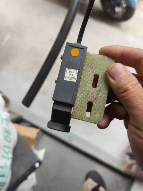 White Label KS-C2W Industrial Sensor product photo 4