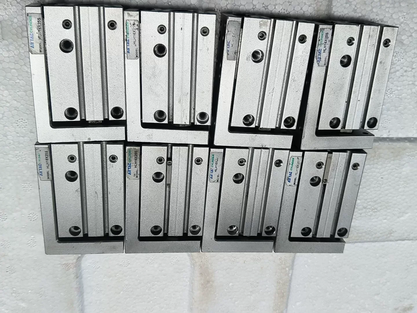 AIRTAC / 亚德客 HLH16X25S Industrial Automation Component product photo 1