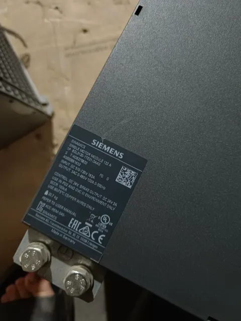 Siemens 6SL3120-1TE31-3AA3 Motor & Drive Component — product photo 21 of 38