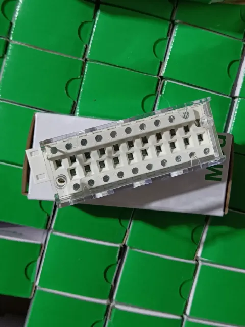Schneider Electric BMXFTB2000 Industrial Automation Component — product photo 15 of 36
