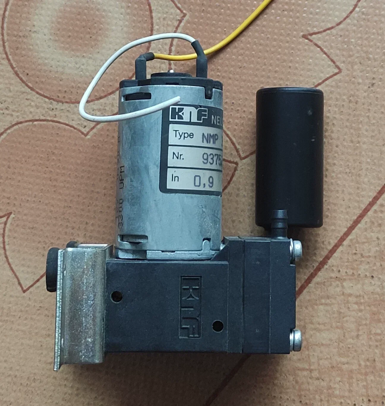 KNF Neuberger NMP 30 KNDC Industrial Automation Component product photo 1