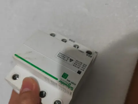 Schneider Electric iCNV 2P 40A Industrial Automation Component product photo 8