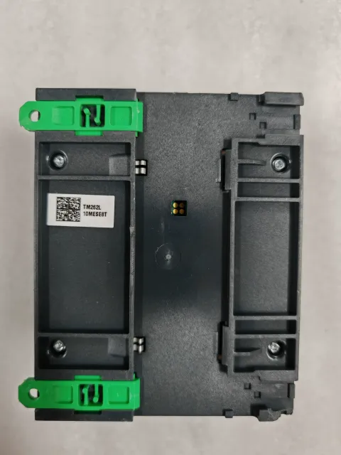 Schneider Electric TM262L10MESE8T PLC Module — product photo 3 of 5