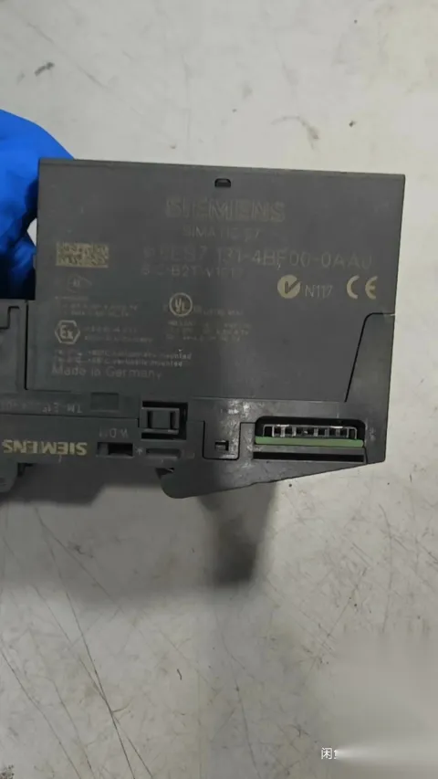 Siemens 6ES7 131-4BF00-0AA0 Industrial Automation Component product photo 4