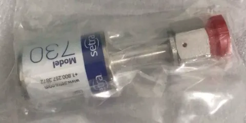 Setra 730G010TAD82CD9A Industrial Sensor — product photo 8 of 18