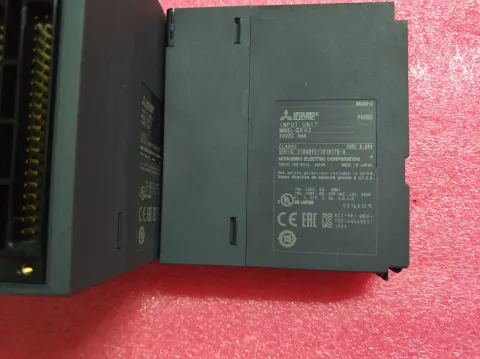 Mitsubishi Electric QX42 Industrial Automation Component — product photo 29 of 44