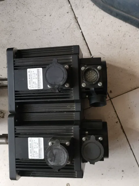 White Label CDS500-2S060M; 130SFM-E07720 Motor & Drive Component product photo 3