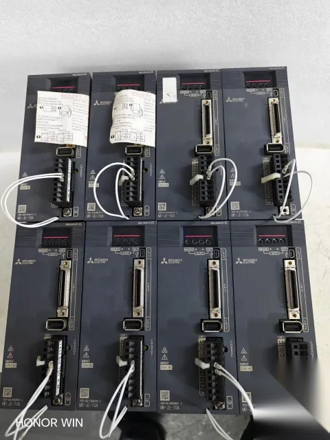 Mitsubishi Electric MR-JE-70A Motor & Drive Component — product photo 5 of 13