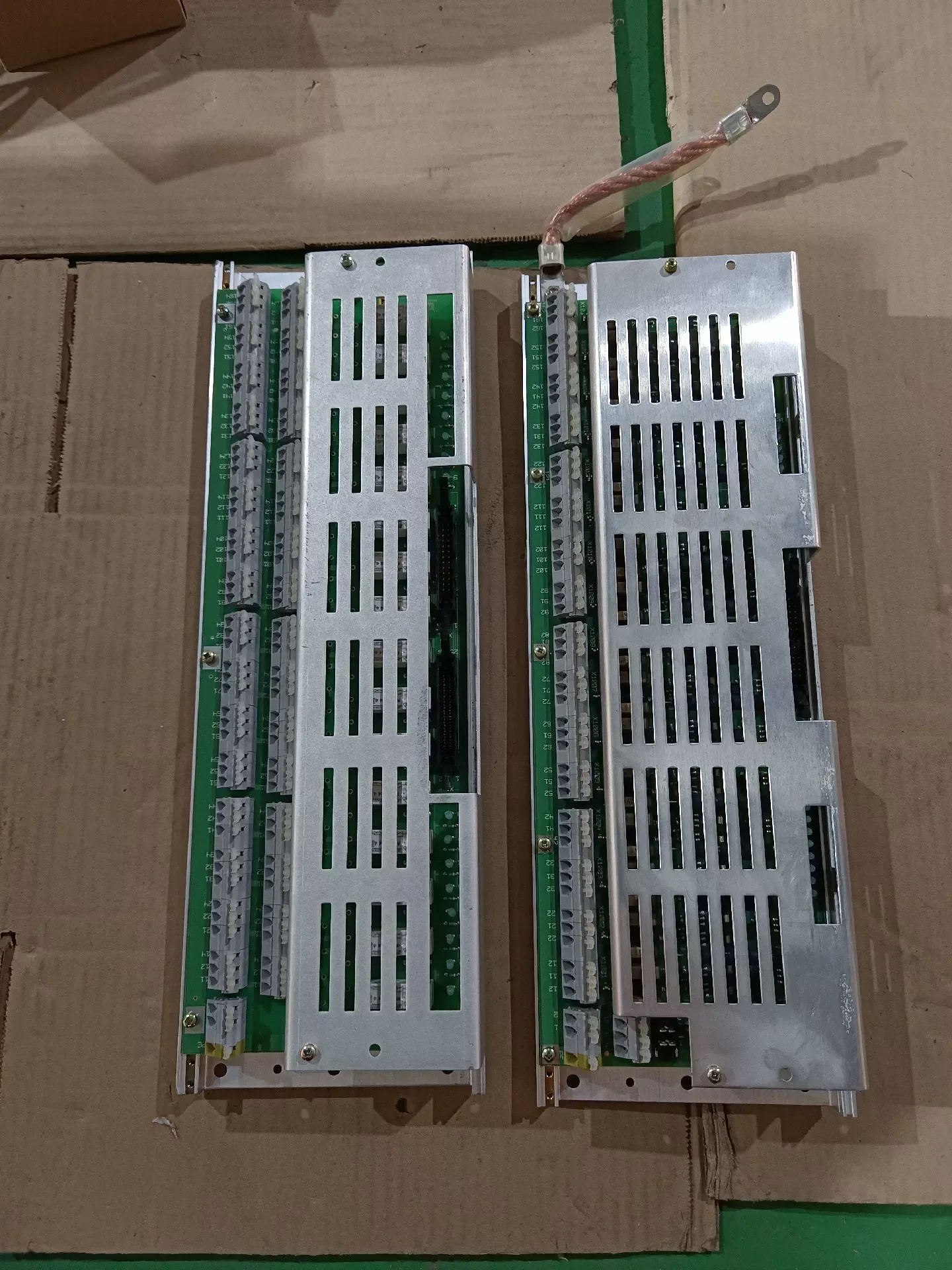 ABB HIEE300690R0001 / AR C093 AE01 Industrial Relay product photo 1