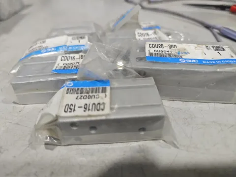 SMC CDU16-15D / CDU16-10D / CDU20-30D Industrial Automation Component product photo 2