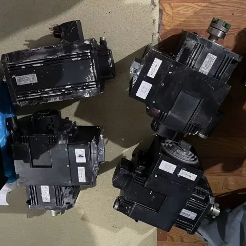 Bosch Rexroth MSK100C-0200-NN-S1-BG0-NNNN Motor & Drive Component product photo 2