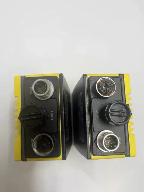Cognex IS7600M-301-50-LG Industrial Automation Component product photo 4