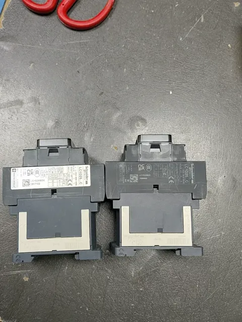 Schneider Electric LC1D25BDC Industrial Relay — product photo 3 of 5