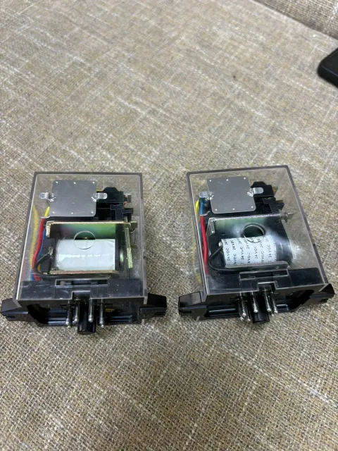 OMRON MM2XP (DC24V / DC220V) Industrial Relay product photo 4