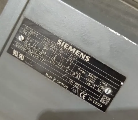 Siemens 1FT6102-1AC71-4FG1 Motor & Drive Component product photo 2