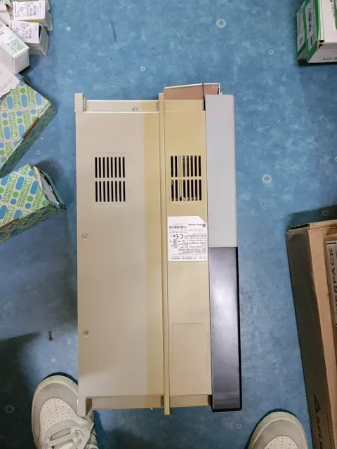 Allen-Bradley 22C-D045A103 Motor & Drive Component — product photo 21 of 22
