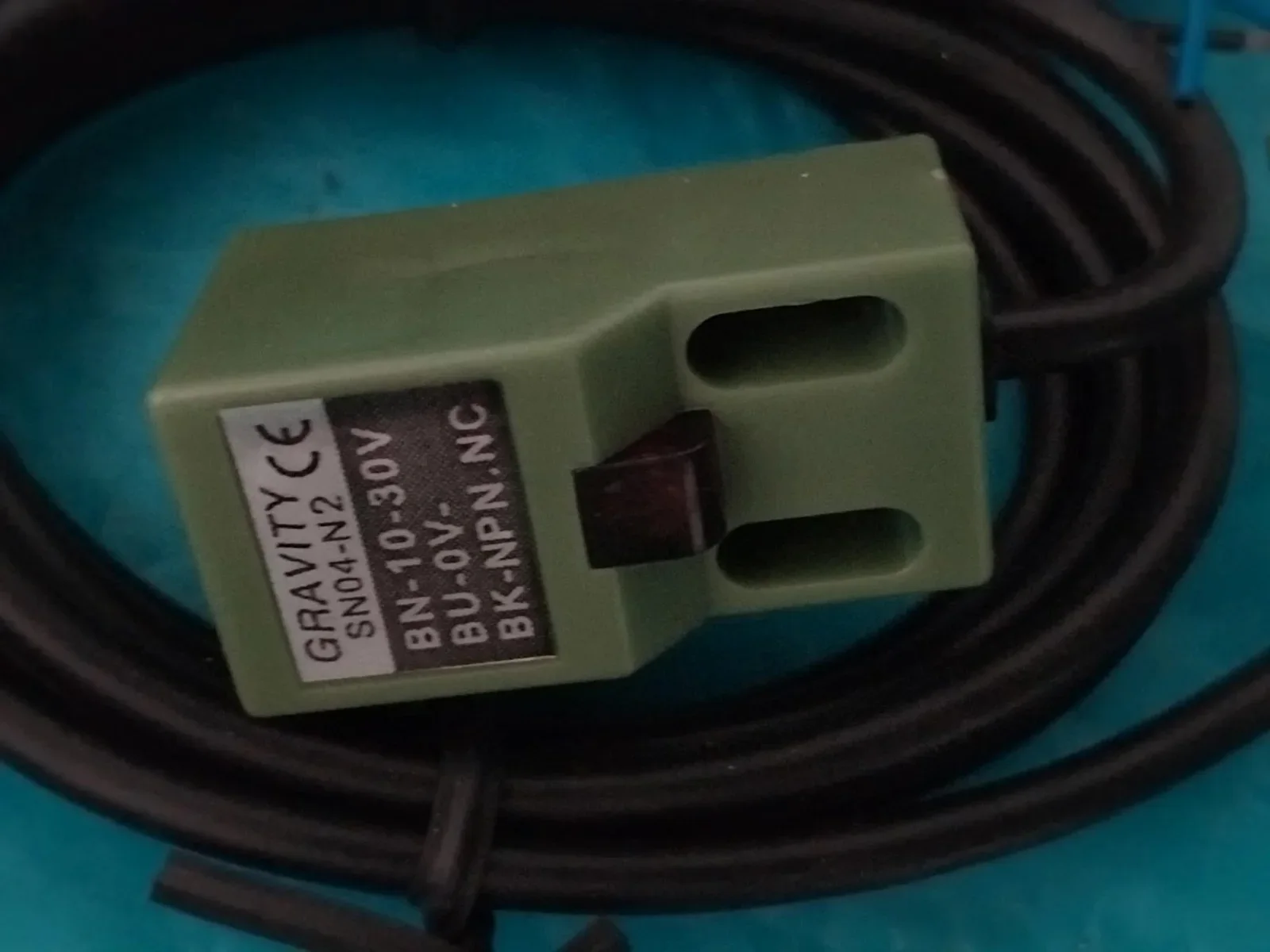 GRAVITY SN04-N2 Industrial Sensor — product photo 1 of 13