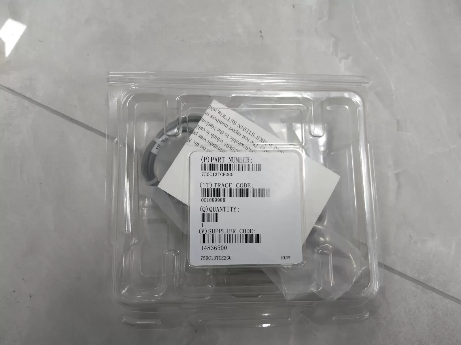 MKS 750C13TCE2GG Industrial Sensor product photo 1