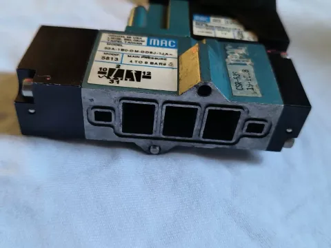 MAC Valves 53A-1B0-DM-DDSJ-1JA / 35A-B00-DDSJ-1JA / MOD 5813 Industrial Automation Component product photo 4