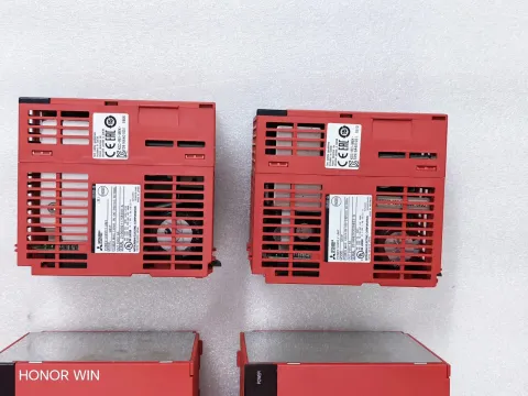 Mitsubishi Electric Q61P PLC Module — product photo 17 of 55