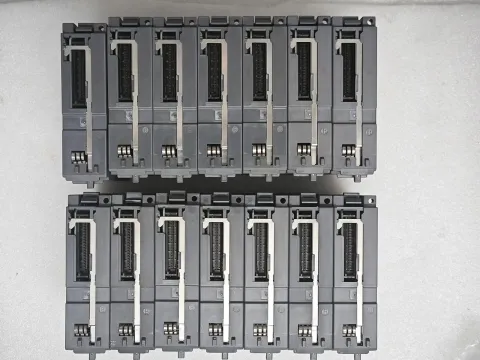 Mitsubishi Electric QY81P PLC Module — product photo 25 of 28