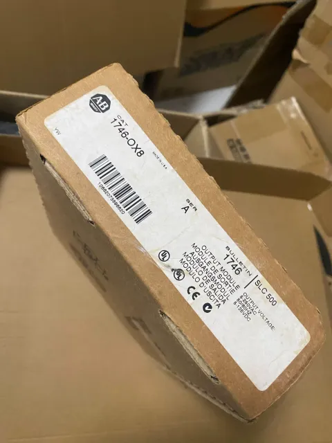 Allen-Bradley 1746-OX8 Industrial Relay — product photo 3 of 5