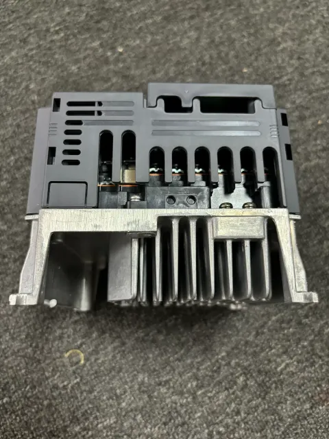 Mitsubishi Electric FR-E740-0.4K-CHT Motor & Drive Component — product photo 8 of 9