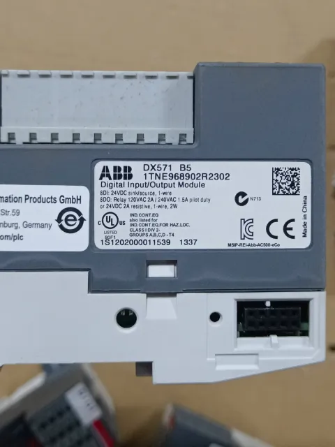 ABB DX571 B5 (1TNE968902R2302) + DO573 A5 (1SAP231300R0000) PLC Module product photo 4