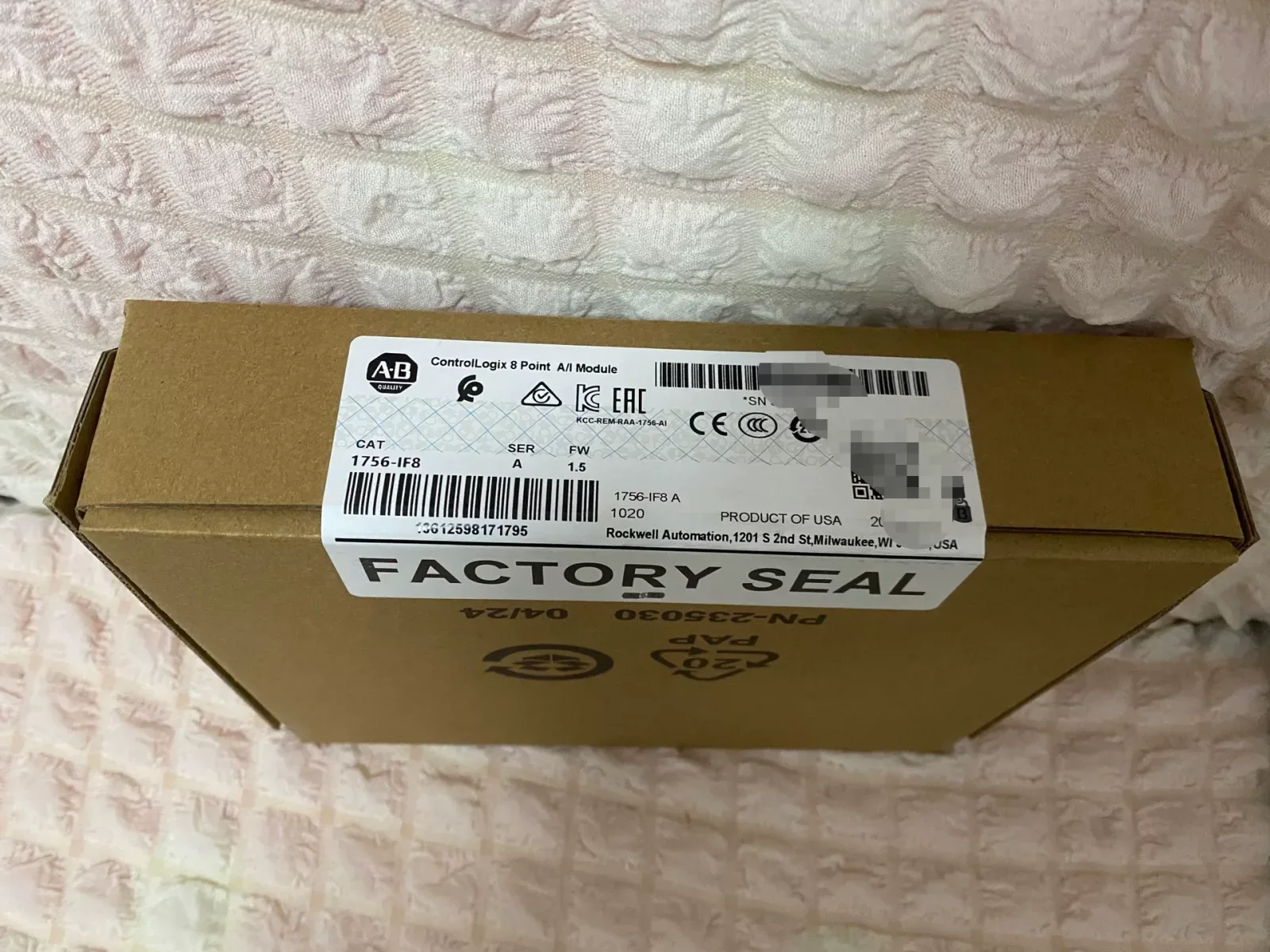 Allen-Bradley / Rockwell Automation 1756-IF8 / Series A Industrial Control Board product photo 1