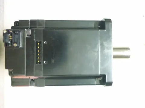 Yaskawa SGMJV-08A3A61 Motor & Drive Component product photo 1