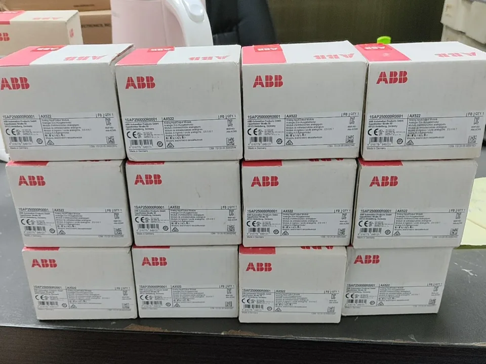 ABB AX522 / 1SAP250000R0001 I/O Module product photo 1