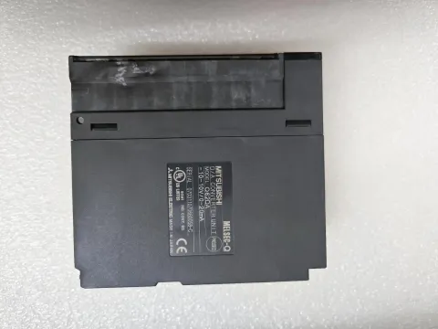Mitsubishi Electric Q62DA Industrial Automation Component — product photo 11 of 24