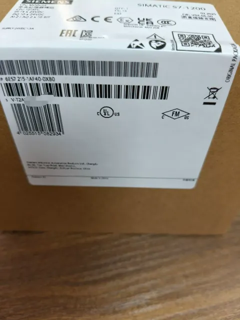 Siemens 6ES7 215-1AF40-0XB0 Industrial Automation Component product photo 1