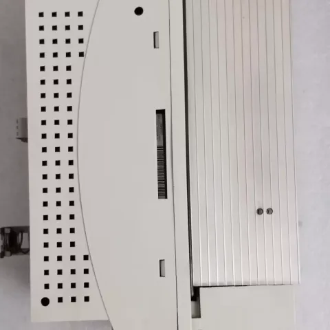 Lenze ECSEE020C4B / ECSEE020C4B000XX1A30 Motor & Drive Component product photo 3