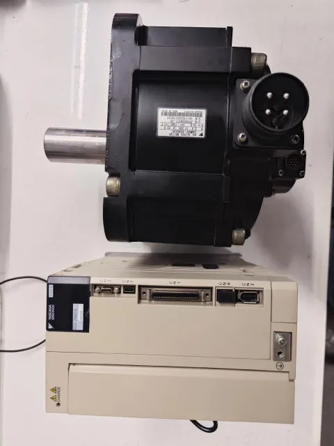 Yaskawa SGDV-200A01A002000 + SGMGV-30ADC61 Motor & Drive Component product photo 1