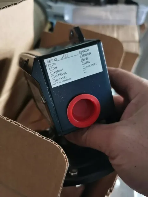 ASHCROFT B427V XFSTA Industrial Sensor product photo 5