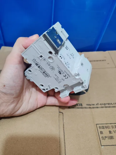 Siemens 5SP4280-8 Industrial Automation Component product photo 6