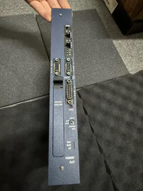 GE Fanuc IC698CPE010-EG Industrial Automation Component product photo 2