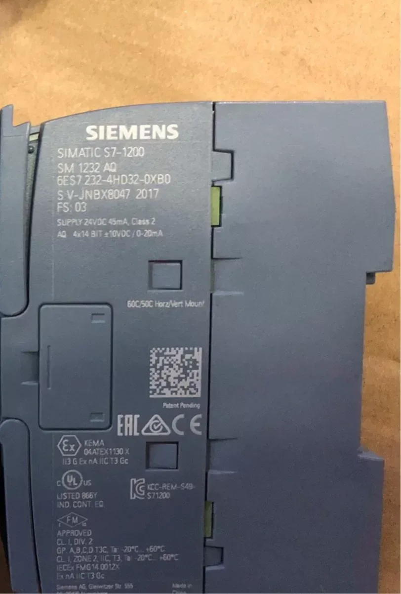 Siemens 6ES7232-4HD32-0XB0 Industrial Automation Component — product photo 1 of 6