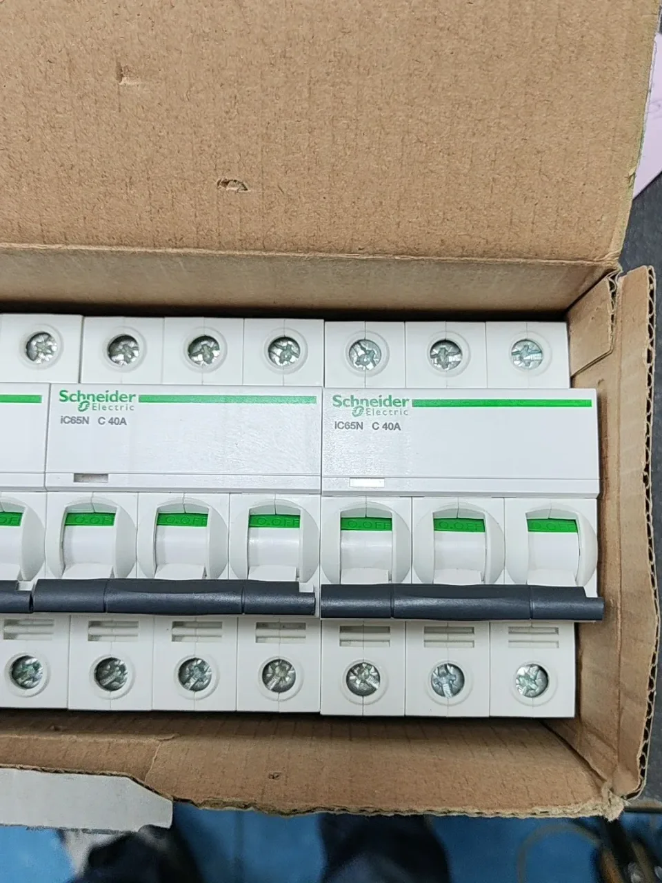 Schneider Electric A9F18340 Industrial Automation Component product photo 1