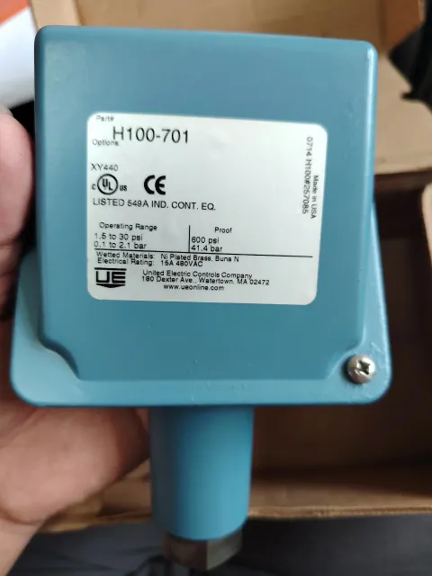 United Electric Controls H100-701 Industrial Sensor product photo 2